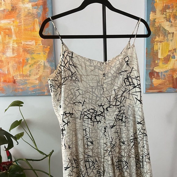 Eve Gravel Black Ruffle Pleated Romper - Picture 4 of 4